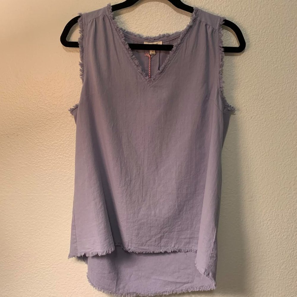 Sleeveless Top with Frayed Hem